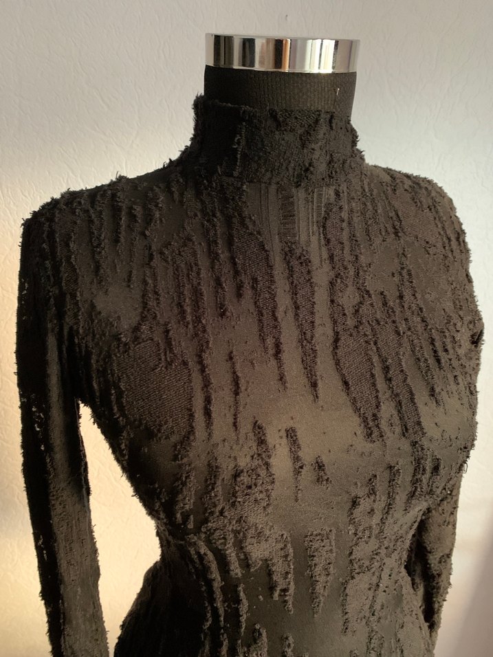 Siyah Yüksek Yakalı Uzun Kollu Triko Bluz - Görsel 3