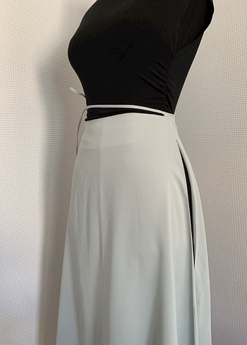 Asimetrik Yırtmaçlı Etek - Görsel 8