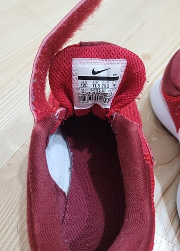 Nike Nike Kırmızı Unisex çocuk ayakkabı 29,5