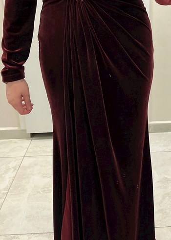 Bordo Kadife Uzun Kollu V Yaka Abiye Elbise - Görsel 4