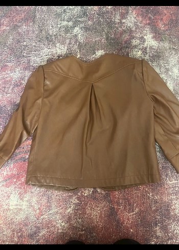 Düğmeli Kısa Kahverengi suni Deri Kadın Ceket - Görsel 2