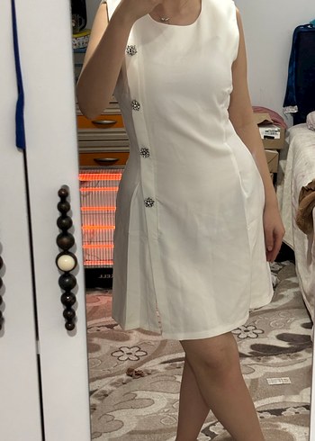 Beyaz Elbise - Görsel 6