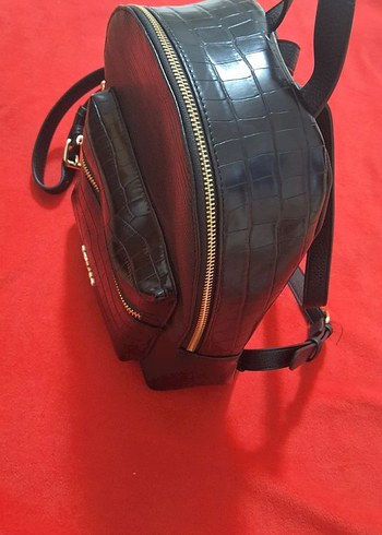 Derimod Siyah Deri Yılan Desenli Sırt Çantası - Görsel 8