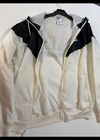 Nike Erkek Beyaz Siyah Fermuarlı Windrunner Mont - Görsel 3