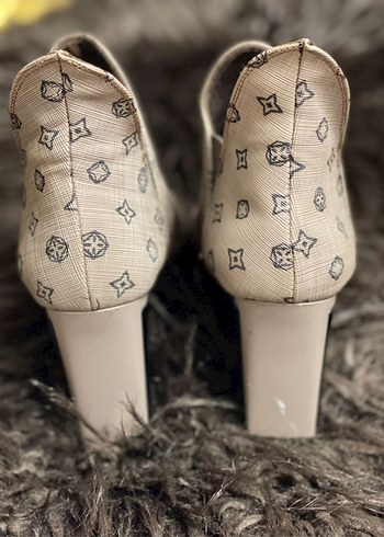 Bej Desenli Kadın Topuklu Botlar - Görsel 3