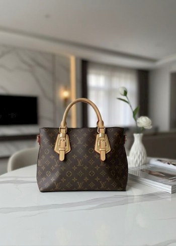 Louis Vuitton Kol Çantası - Tertemiz - Orijinal Detaylı - Görsel 2