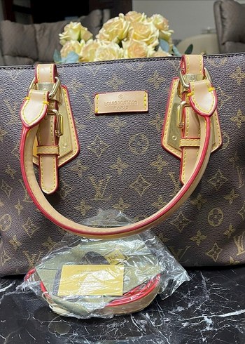 Louis Vuitton Kol Çantası - Tertemiz - Orijinal Detaylı - Görsel 6
