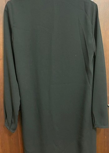 MNG (Mango) Siyah Kruvaze Model Elbise - Klasik ve Şık - Görsel 3