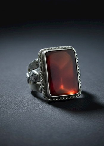 Erkek Gümüş Yüzük - Özel Kesim Kırmızı Akik Taşlı - Görsel 3