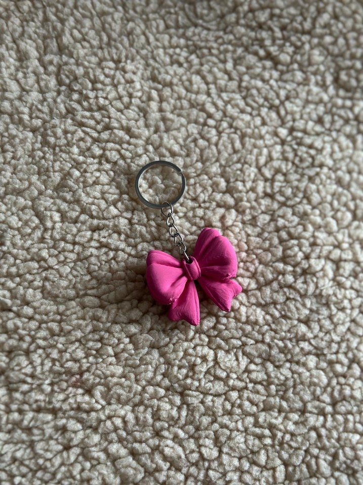 Pembe Fiyonk Detaylı Kadın Anahtarlık - Görsel 2