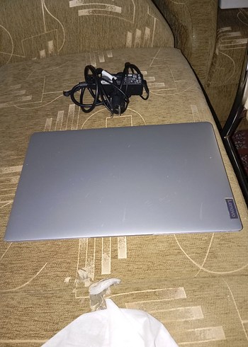 Gri Lenovo Dizüstü Bilgisayar - Görsel 2