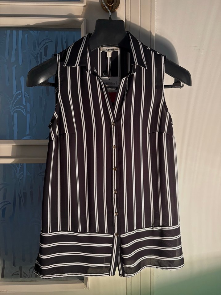 koton Düğmeli Siyah Çizgili Kolsuz gömlek - Görsel 3