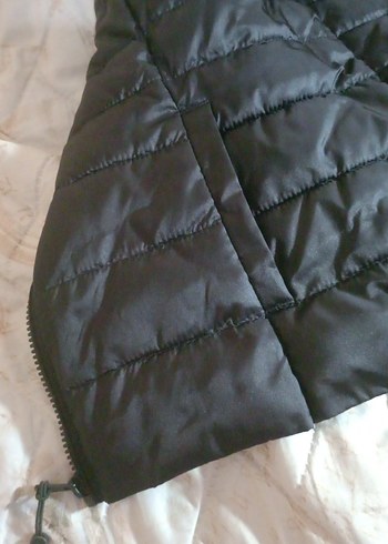 Siyah Kapüşonlu Kadın Kışlık Mont - Görsel 11