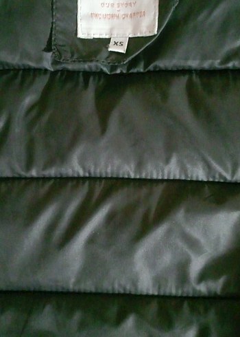 Siyah Kapüşonlu Kadın Kışlık Mont - Görsel 5