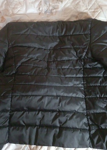 Siyah Kapüşonlu Kadın Kışlık Mont - Görsel 8