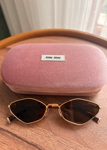 Miu Miu