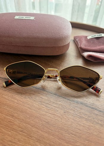 Miu Miu Güneş Gözlük - Görsel 7