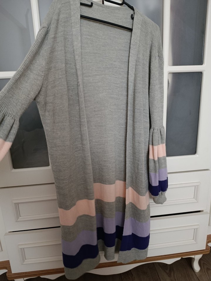 Gri Uzun Örgü Kadın Hırka - Görsel 2