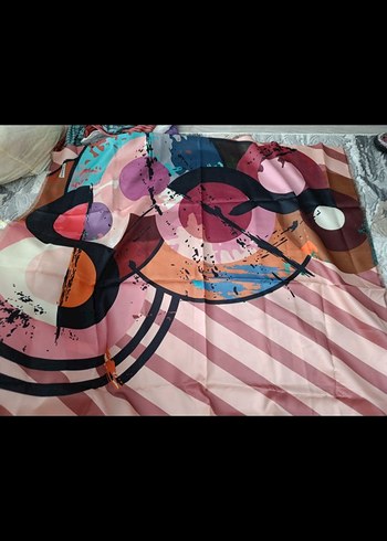 Kadın Çok Renkli Baskılı Modern Fular - Görsel 2