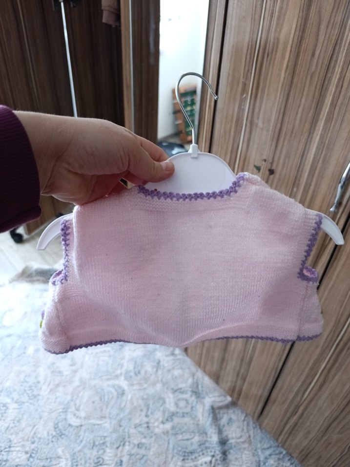 Nakışlı Mor Kız Çocuk Triko Yelek - Görsel 4