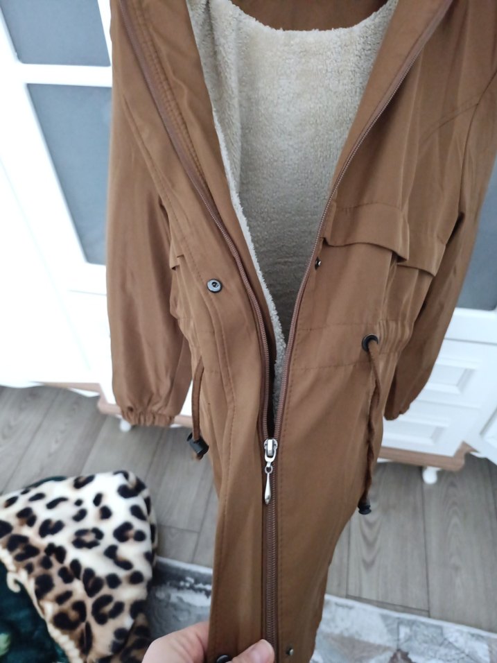 Kahverengi Uzun Kadın Mont Kürklü Kapüşonlu - Görsel 5