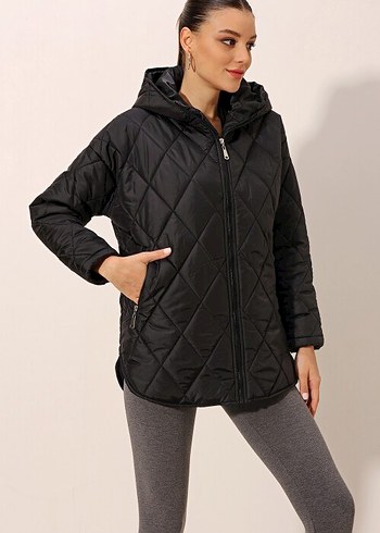 Siyah Kapüşonlu Rahat Kadın Ceket - Görsel 3