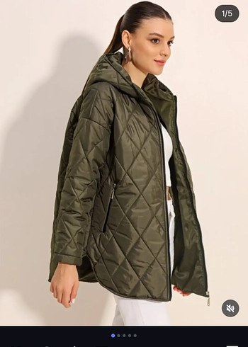 Kapüşonlu Haki Kadın Mont - Görsel 2