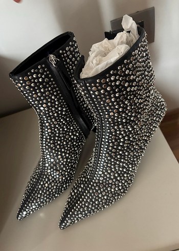 Gri Yılan Desenli Taşlı Stiletto Kadın Bot - Görsel 6