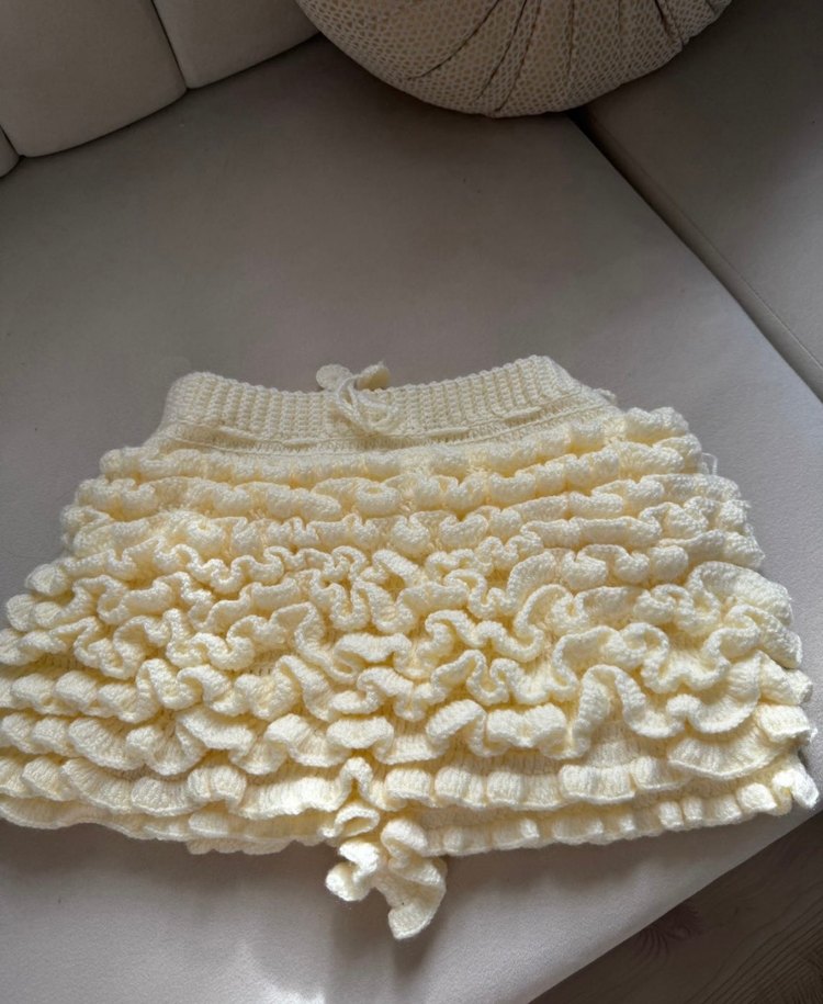 Fırfırlı şort - Görsel 2