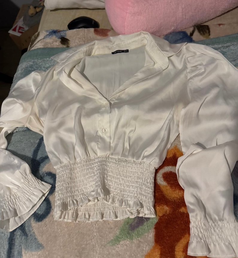 Düğmeli bele oturan saten Gömlek - Görsel 2