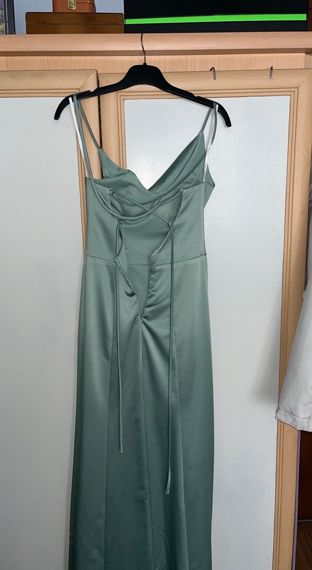 Yeşil Parlak yırtmaçlı  Uzun Abiye Elbise - Görsel 2