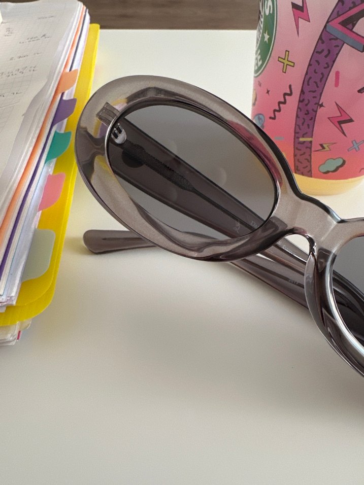 Bej Transparan Retro Kadın Güneş Gözlüğü - Görsel 2