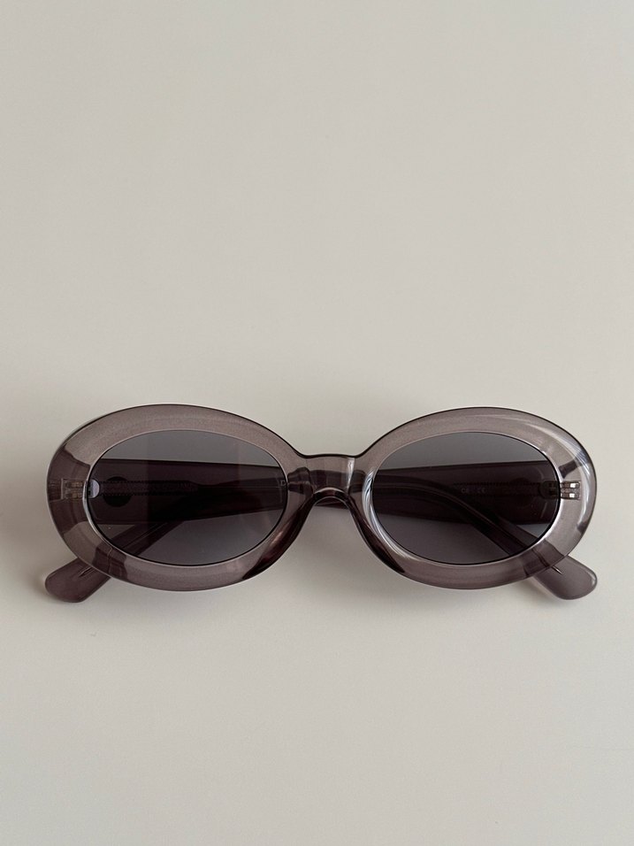 Bej Transparan Retro Kadın Güneş Gözlüğü - Görsel 3