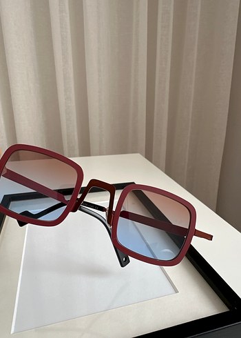 Bordo Transparan Kadın Güneş Gözlüğü - Görsel 2