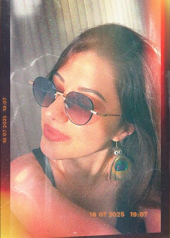 Şeffaf Mor Minimalist Kadın Güneş Gözlüğü - Görsel 2