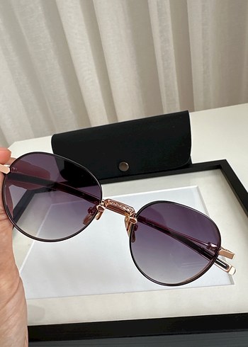 Şeffaf Mor Minimalist Kadın Güneş Gözlüğü - Görsel 6