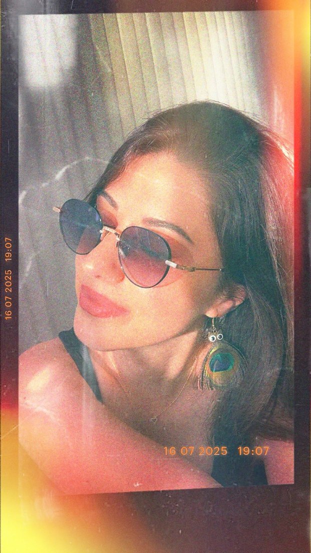 Şeffaf Mor Minimalist Kadın Güneş Gözlüğü - Görsel 2