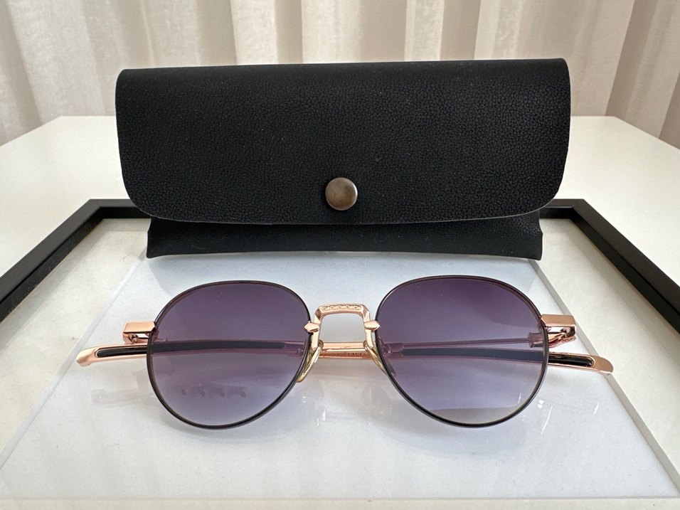 Şeffaf Mor Minimalist Kadın Güneş Gözlüğü - Görsel 3