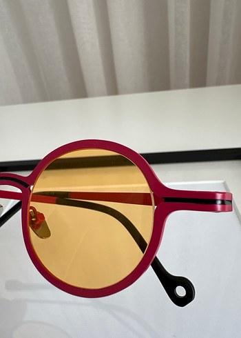 Şeffaf Kırmızı Minimalist Kadın Gözlüğü - Görsel 4