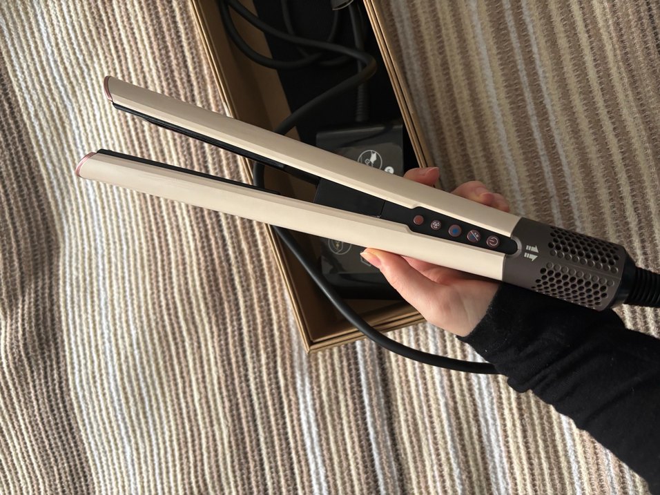 Dyson Airstraight Saç Düzleştirici Pastel Bej - Görsel 4