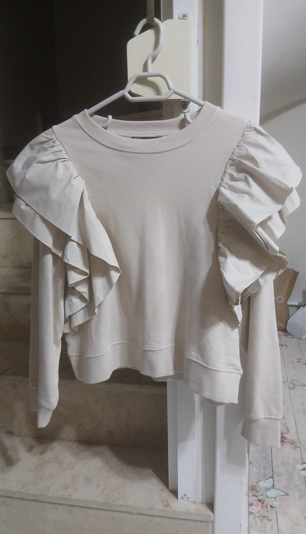 kadın Beyaz Keten Fırfırlı Bluz - Görsel 3