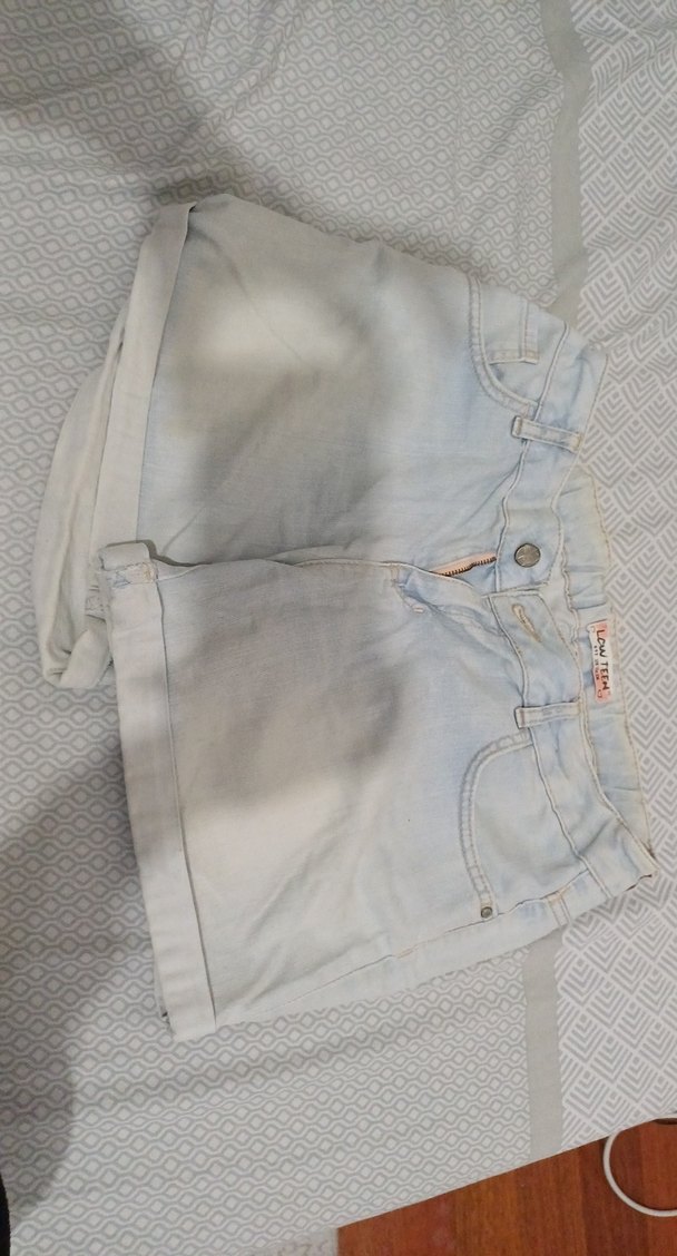 Gri Düğmeli Çocuk Mini Kot Şort - Görsel 2