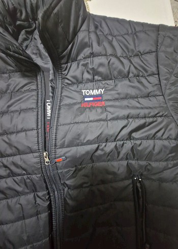 TommyHilfiger Siyah Yakalı Su Geçirmez Street Wear Mont. - Görsel 2