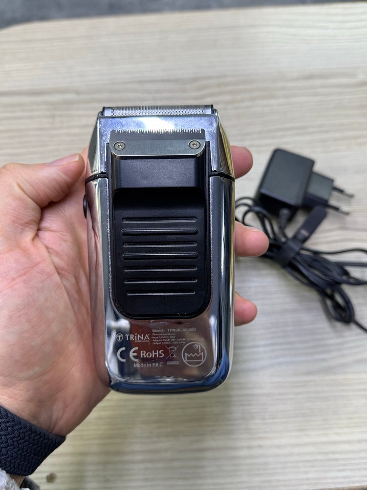 TRiNA Profesyonel Tıraş Makinesi - Görsel 2