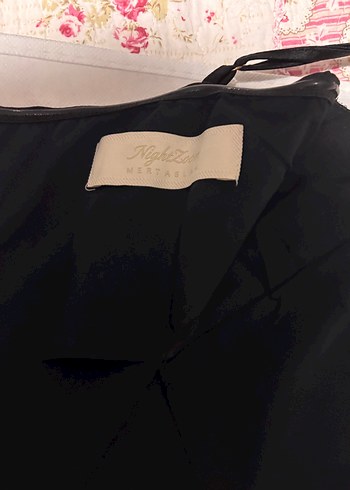 Siyah Straplez İnce Askılı Gotik Midi Elbise - Görsel 6