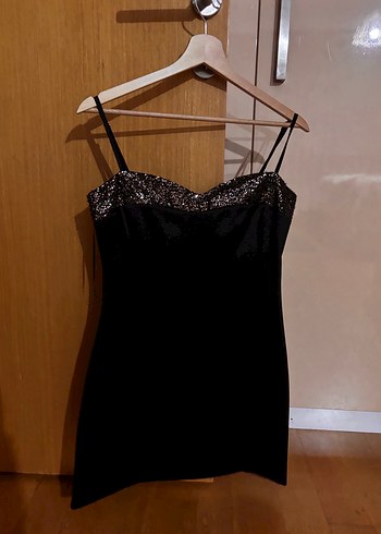 Siyah Straplez İnce Askılı Gotik Midi Elbise - Görsel 2