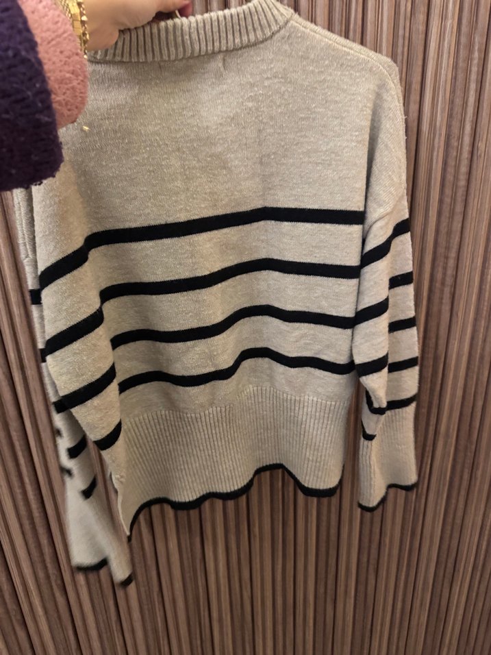 Bershka Bej Çizgili Rahat Örgü Kadın Kazak - Görsel 2