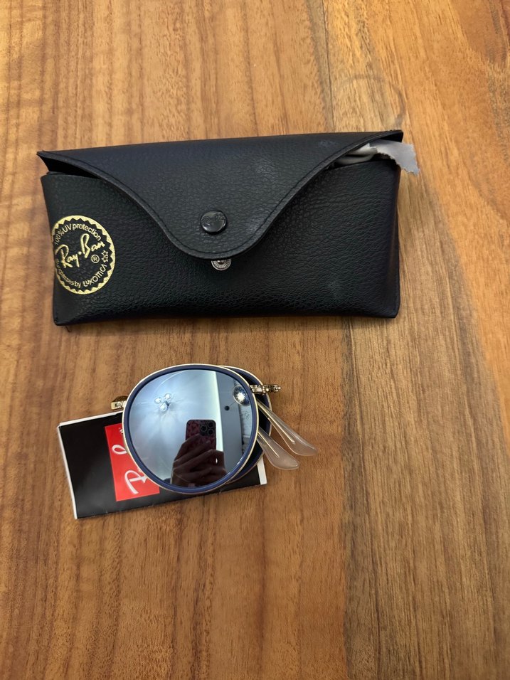 Orginal rayban gözlük katlanabilir iyi durumda - Görsel 2