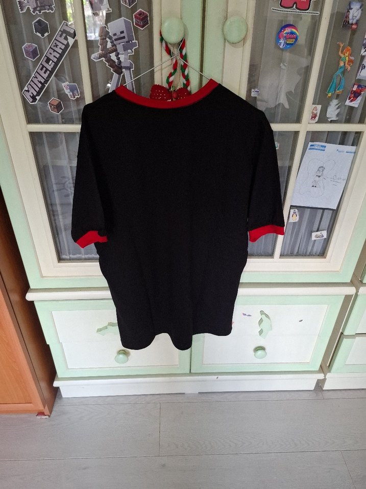 Louis Vuitton Siyah Baskılı Erkek Tişört - Görsel 3