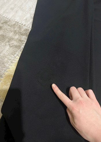 Kadın Siyah Piliseli Kumaş Pantolon - Görsel 3